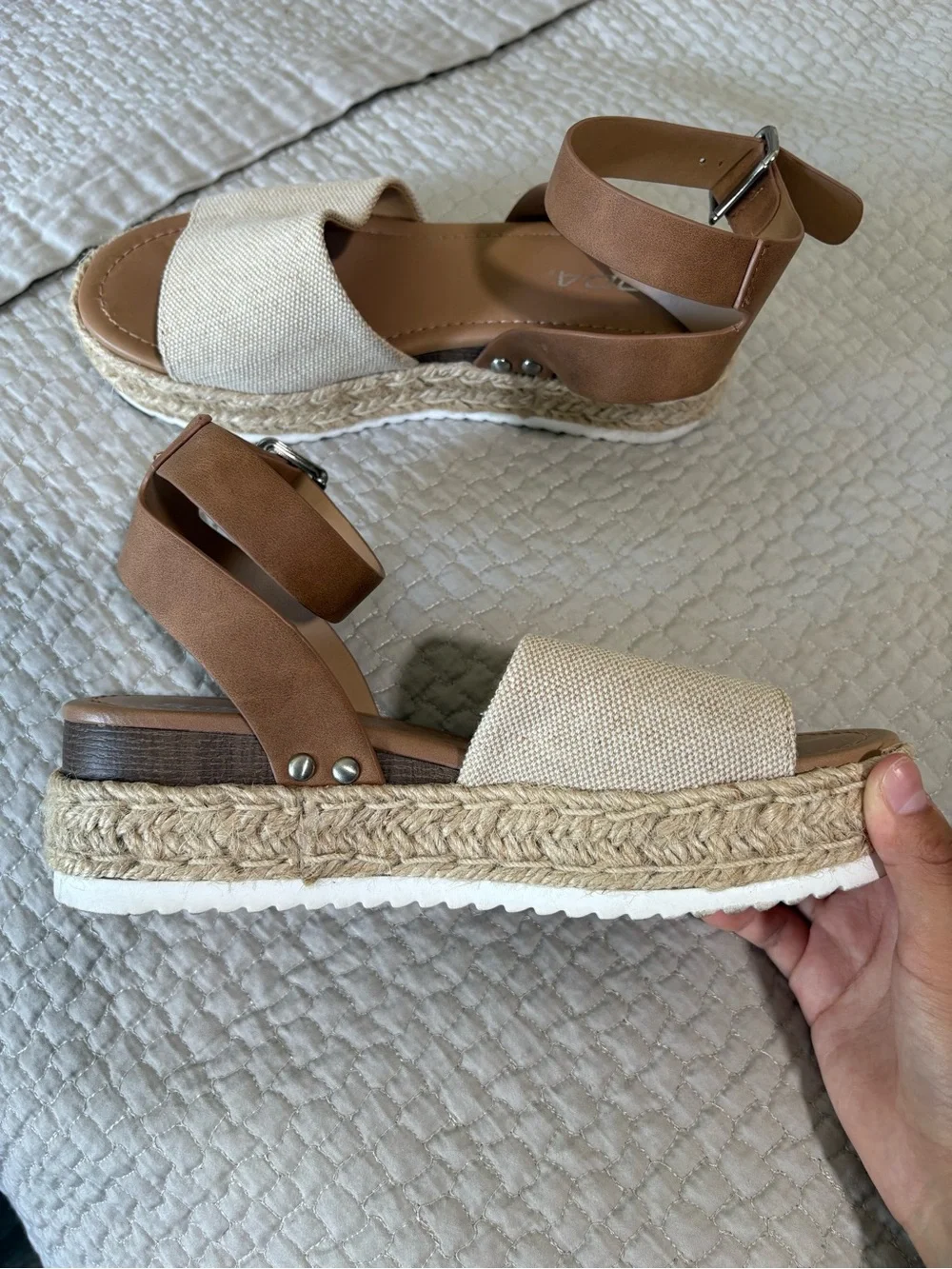 Soda Two-Tone Espadrille Platform Sandal in Cream and Brown